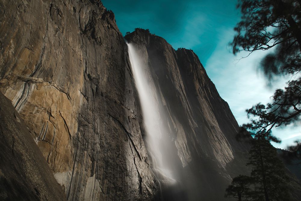 Upper Yosemite Falls in Yosemite National Park, USA