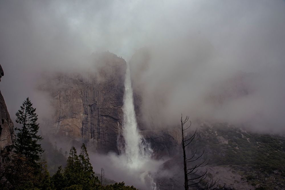 Upper Yosemite Falls in Yosemite National Park, USA