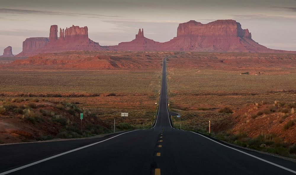 Road leading to The Monument Valley, United States
