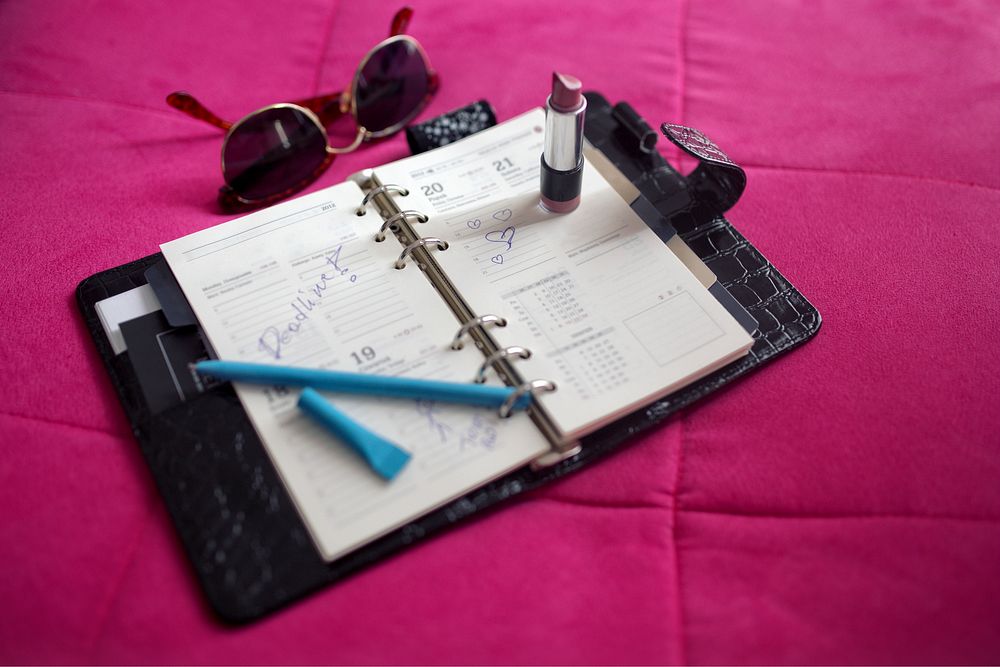 A filled up agenda. Visit Kaboompics for more free images.