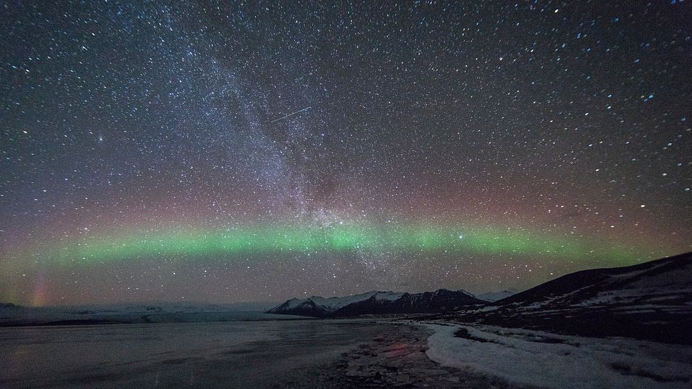 Night desktop wallpaper background, northern lights over Iceland