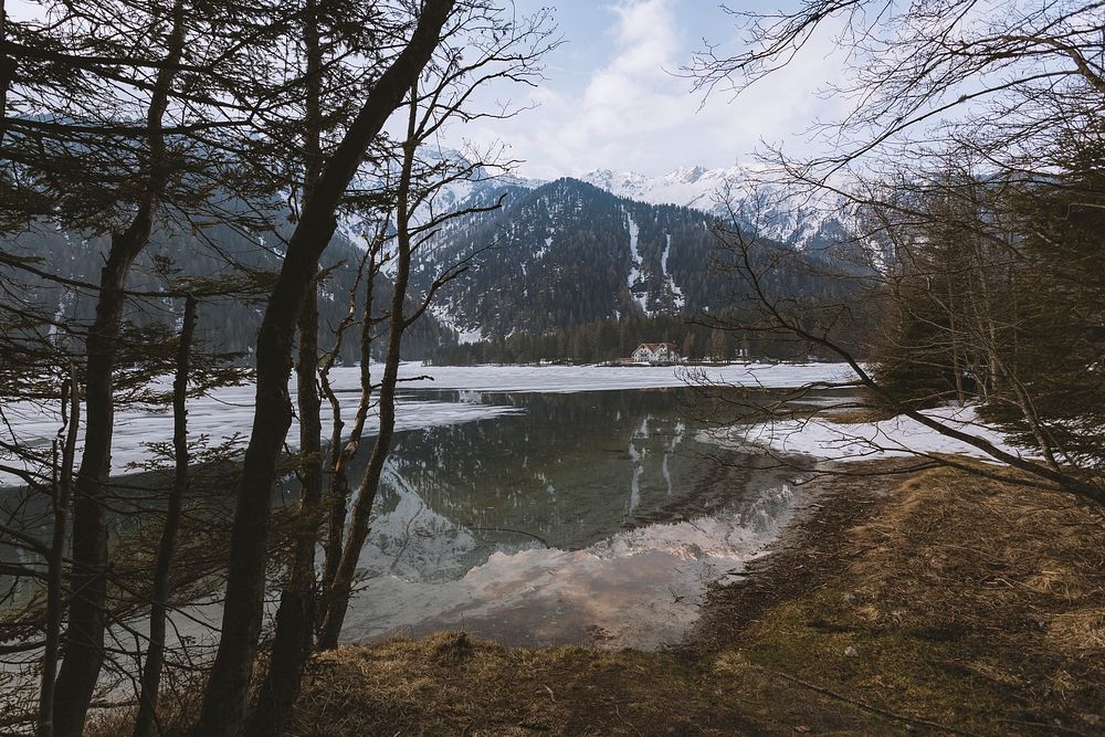 Lake Antholz in spring