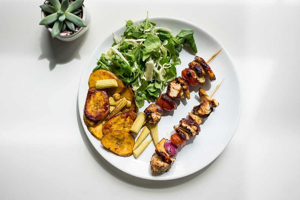 aleo chicken skewers with plantains