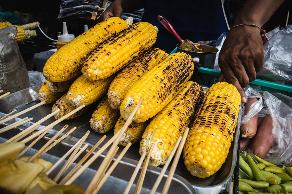 Grilled corn on the cop
