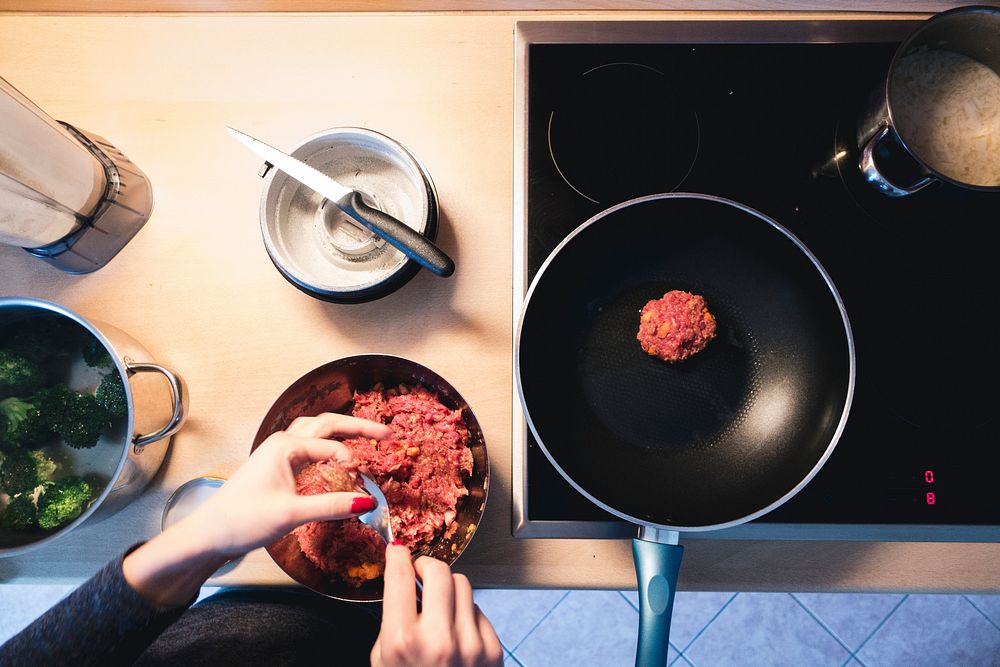 Frying ground beef for a burger