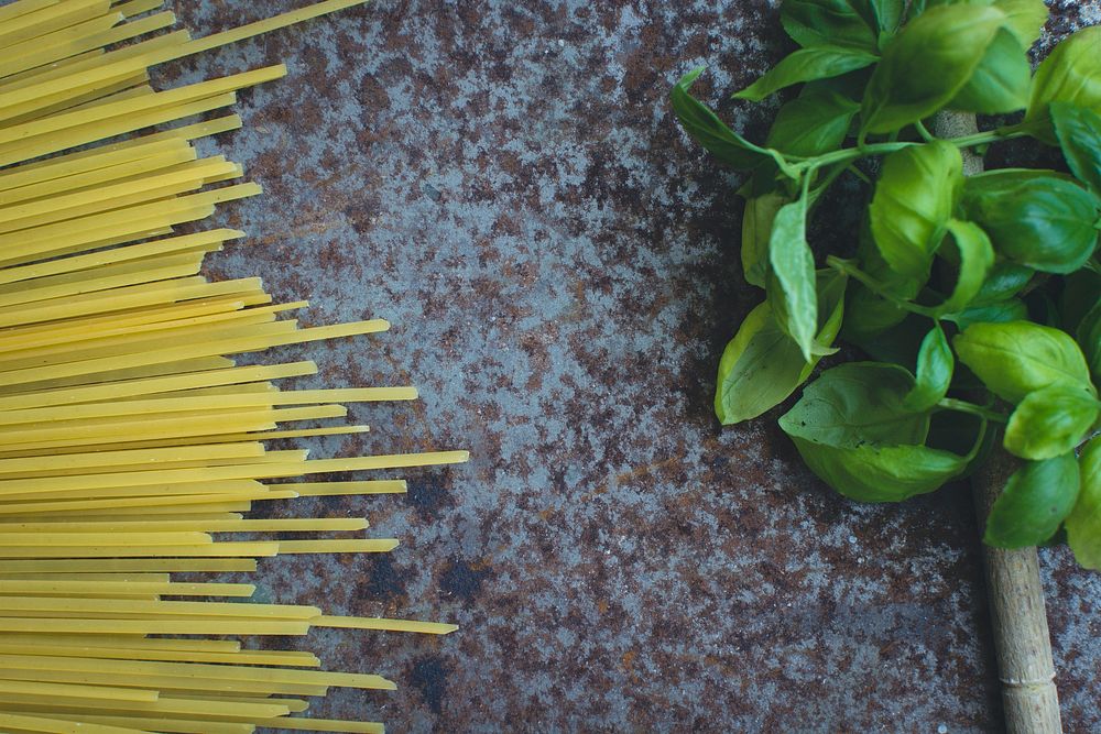 Linguine pasta food photography