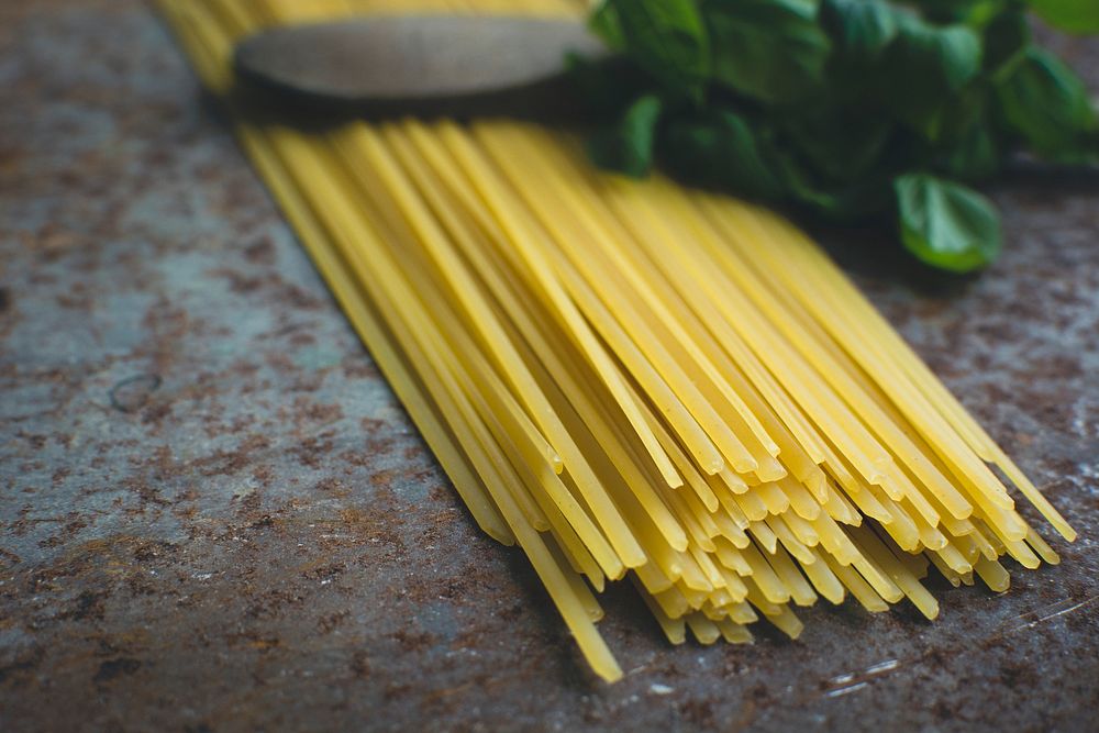 Linguine pasta food photography