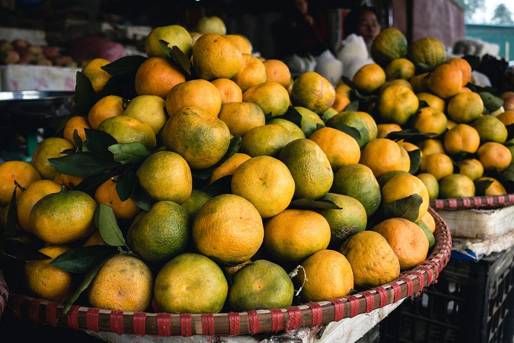 Fresh oranges on sale at the market