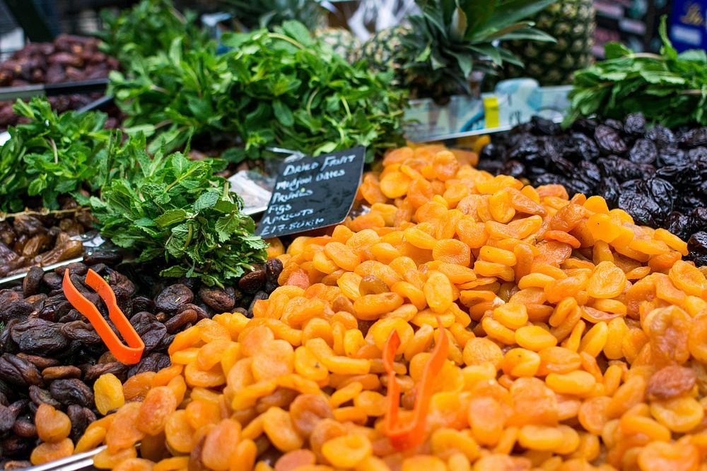 Fresh vegetables at a farmers' market