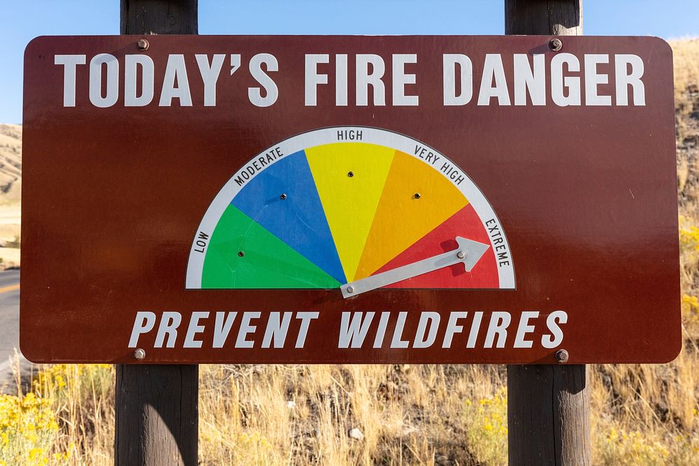 Fire Danger sign at Extreme. Original public domain image from Flickr