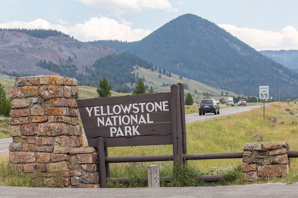 Yellowstone Entrance on Highway 191 by Neal Herbert. Original public domain image from Flickr