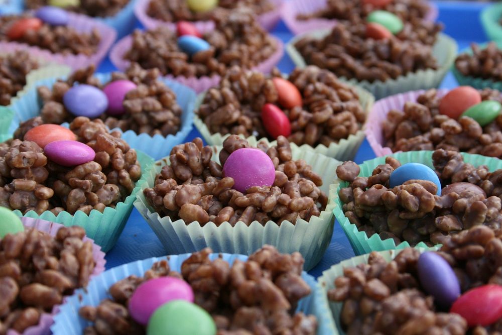 Tray of chocolate rice crispy cup cake, chocolate dessert. Original public domain image from Flickr