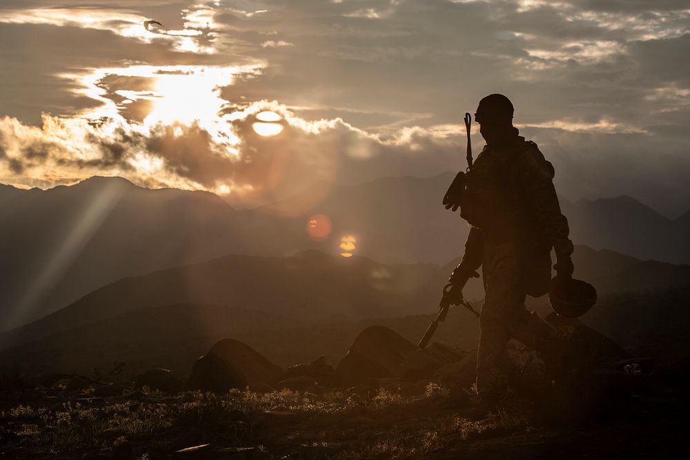 A U.S. Marine with India Company, 3rd Battalion, 3rd Marine Regiment, Marine Air-Ground Task Force-6 (MAGTF-6) prepares to…