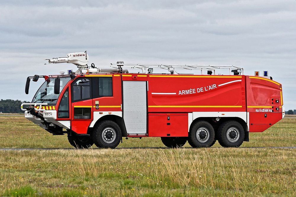 Fire truck, rescue operations. Free public domain CC0 photo.