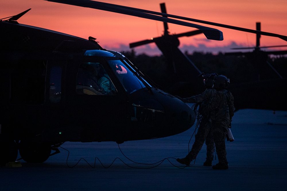 U.S. Army aircrew with the New Jersey National Guard’s 1-150th Assault Helicopter Battalion prepare for a night training…