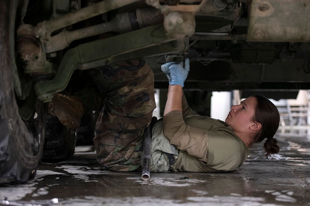 ‘Arctic Dragons’ perform vehicle maintenance at JBERArmy Staff Sgt. Sable Kennedy, assigned to the 95th Chemical Company…
