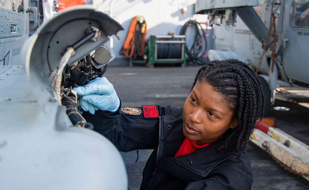 ATLANTIC OCEAN (April 9, 2020) Aviation Ordnanceman 2nd Class Taylor Comeaux, from Clarksville, Tennessee, inspects and…