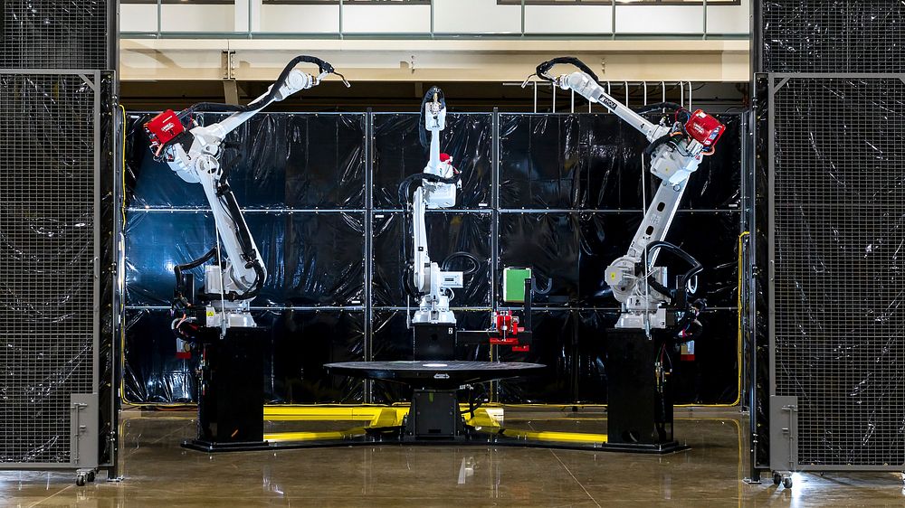 MedUSA, a large-scale 3D printing platform at the Manufacturing Demonstration Facility at Oak Ridge National Laboratory.…