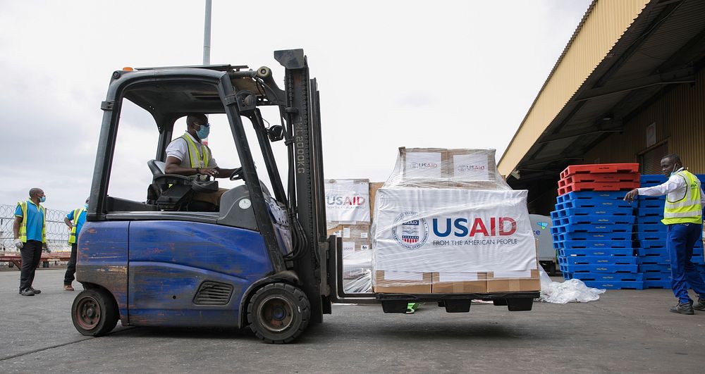 Ventilators arrive in Ghana. Thanks to the United States' unwavering commitment to the people of Ghana, USAID is donating…