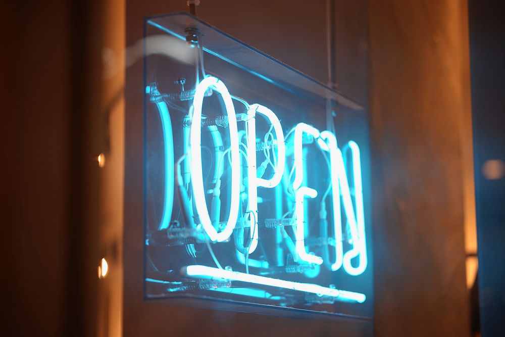 Open sign light photo. Free public domain CC0 image.