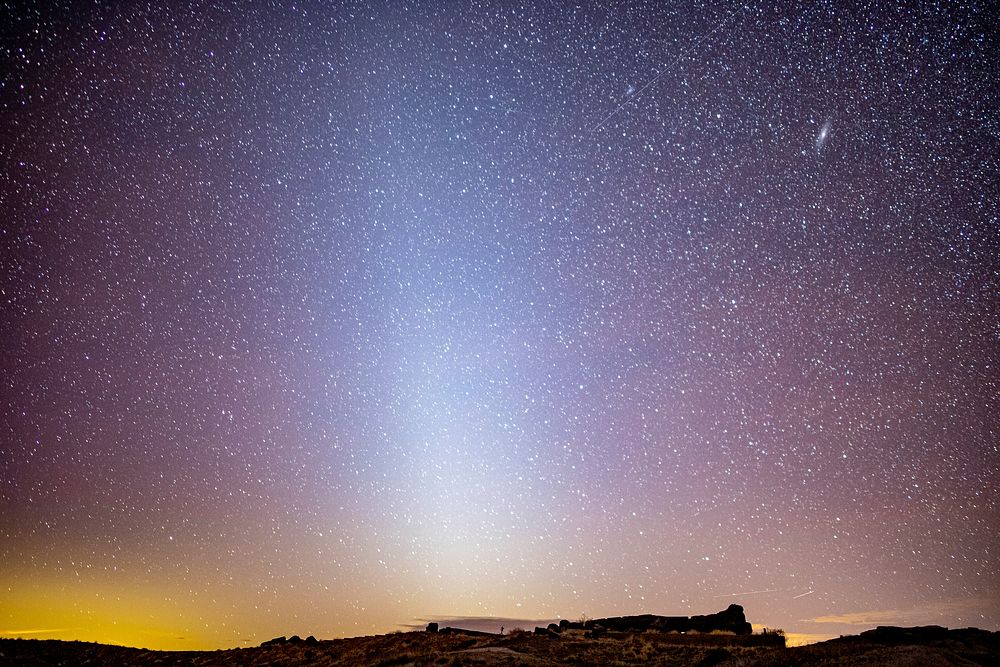 Zodiacial Light over Major Domo. Original public domain image from Flickr