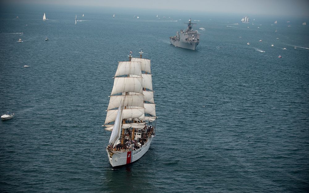 120707-G-MF861-438-OpSail 2012In this photo provided by the U.S. Coast Guard, the U.S. Coast Guard Cutter Eagle leads a…