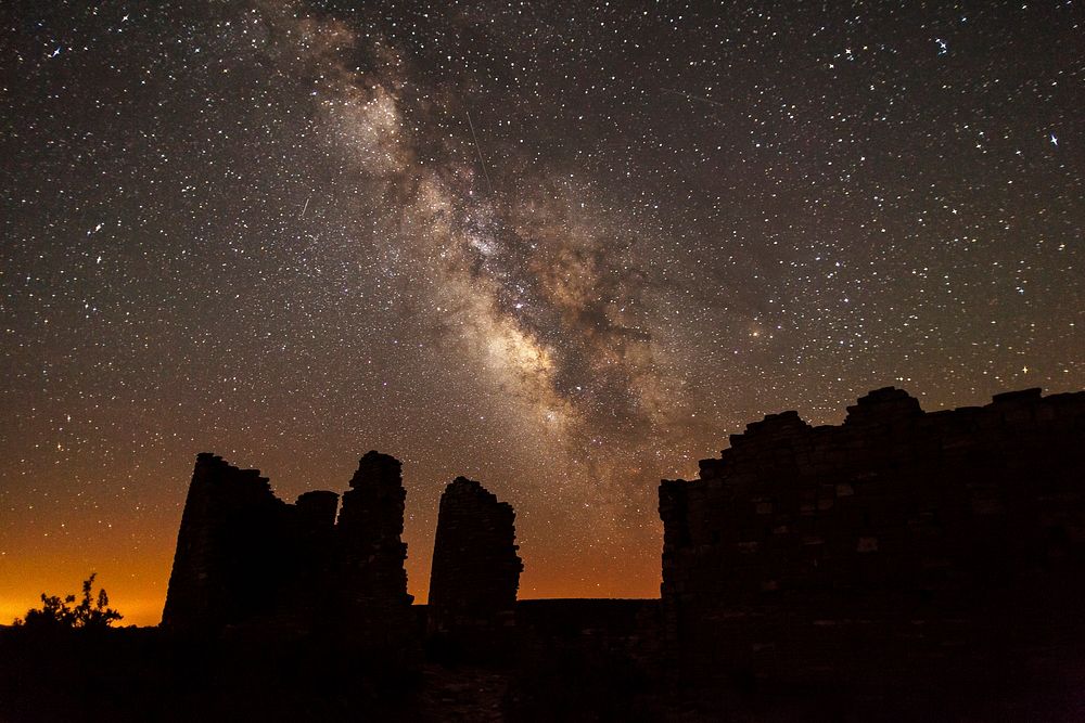 Milky Way at the Square Tower Group at Hovenweep. Original public domain image from Flickr