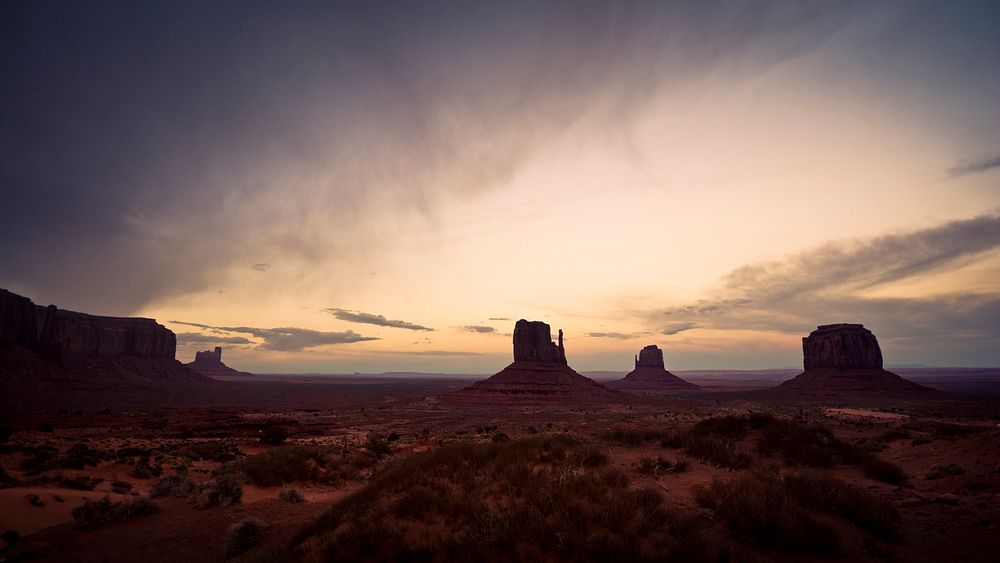 Monument Valley.