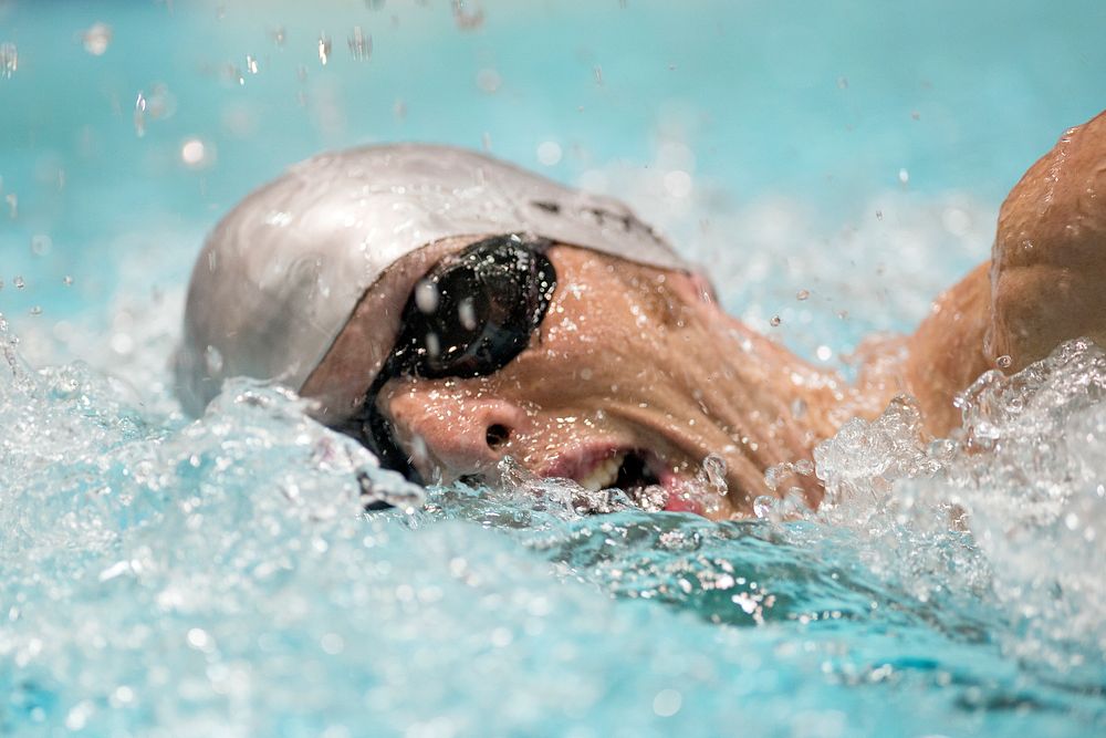Special Operations Command&rsquo;s Sean Walsh swims freestyle during the 2015 Department of Defense Warrior Games in…