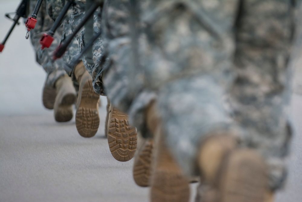 Combat engineers conduct air assault, patrol training U.S. Army Reserve combat engineer Soldiers from the 374th Engineer…