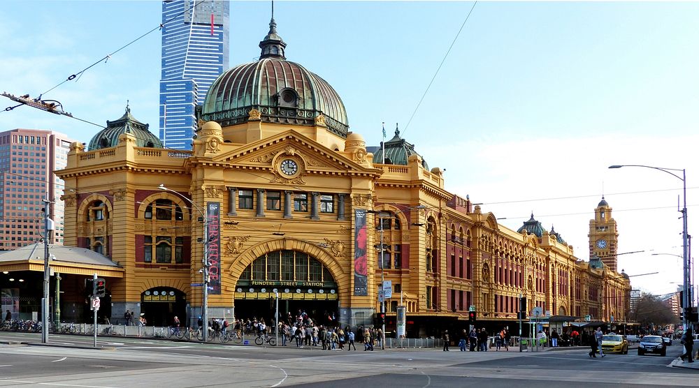 Flinders St Station Melbourne.