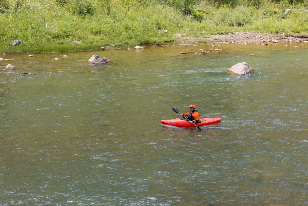 Gold King Mine - August 14, 2015A kayaker paddles the Animas River minutes after the La Plata County Sheriff lifted the ban…
