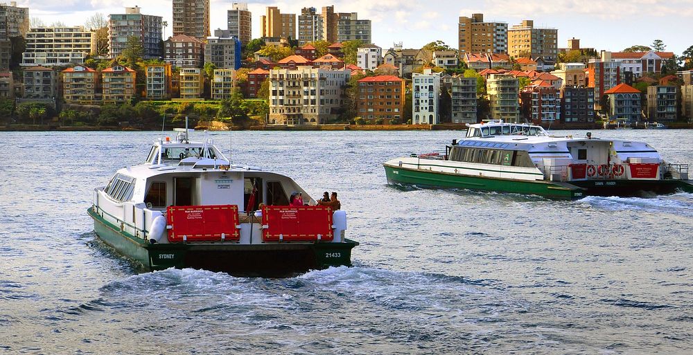 RiverCats Sydney Harbour.The Sydney RiverCats are a class of catamarans operated by Harbour City Ferries on the Parramatta…