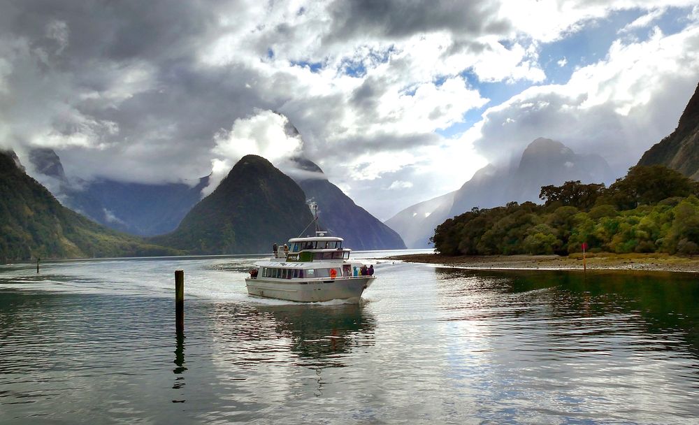 Cruising Milford Sound NZEvery moment spent in Milford Sound is uniquely beautiful and truly awe-inspiring. Whether you…