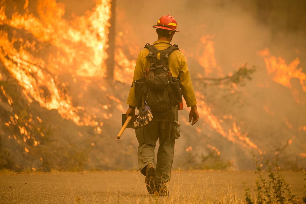 Firefighter, Umpqua National Forest Fires, 2017, Umpqua NF Fires, 2017, Oregon. Original public domain image from Flickr