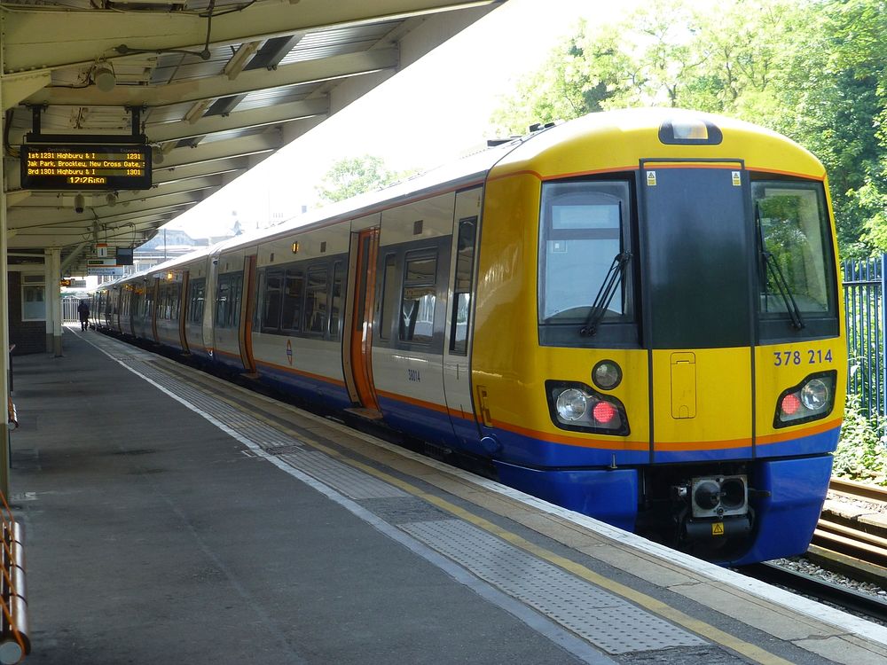 Since the timetable changes of 20th May 2018 London Overground trains started using the bay platform at West Croydon…
