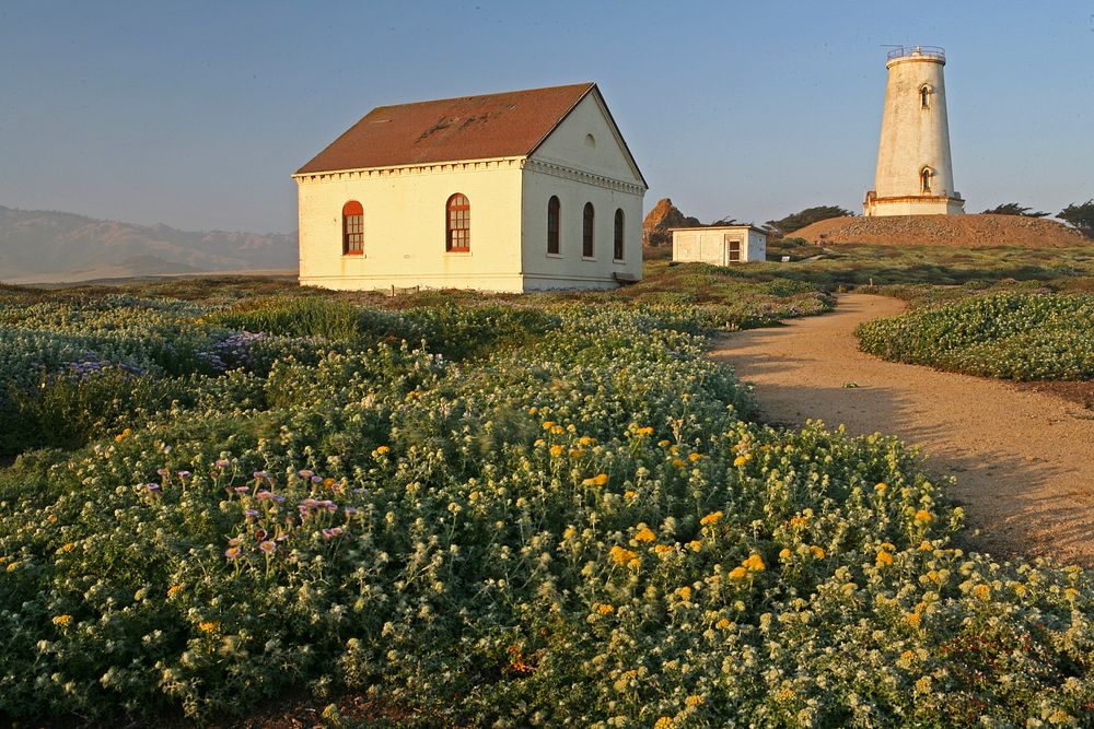 The Piedras Blancas Light Station is a historic landmark on California&rsquo;s central coast.