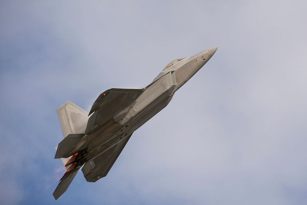 Arctic Thunder Open House 2018An F-22 Raptor takes off during the Joint Forces Demonstration at the Arctic Thunder Open…