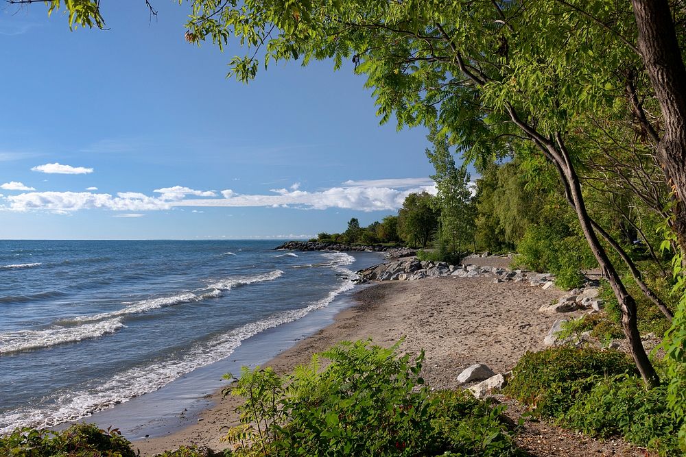 Lake Ontario shoreline, Mississauga.
