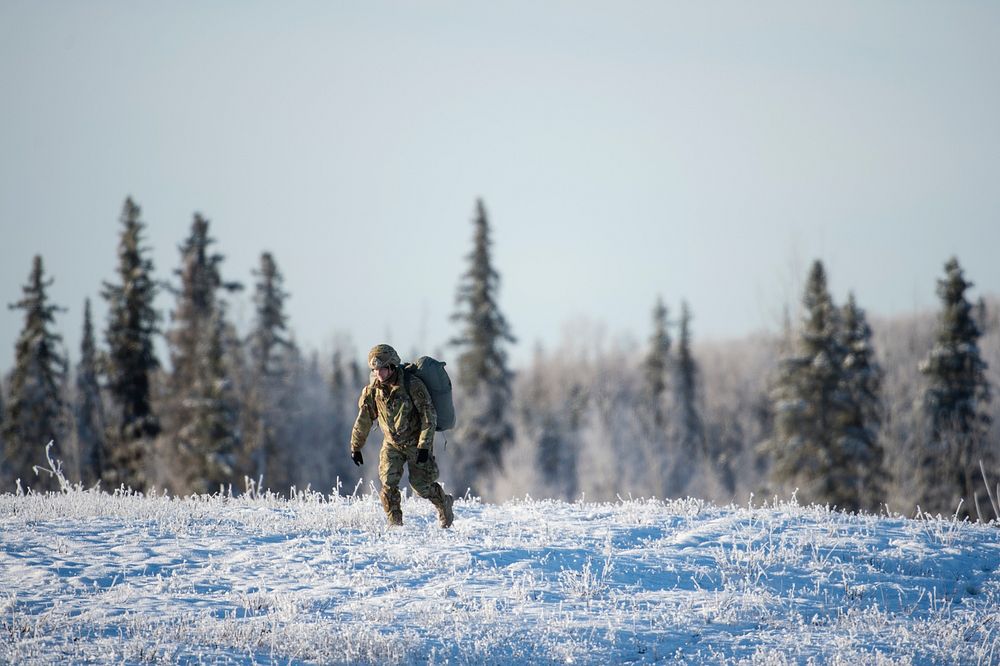 An Army paratrooper assigned to the 4th Infantry Brigade Combat Team (Airborne), 25th Infantry Division, U.S. Army Alaska…