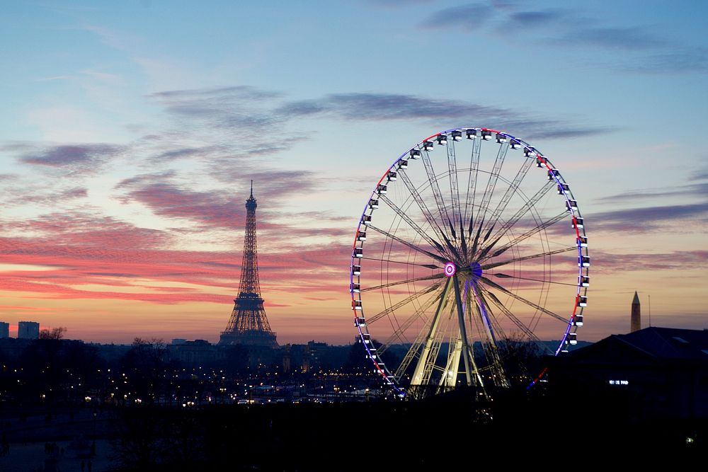 The Eiffel Tower and Ferris Wheel on the Place de la Concorde. Original public domain image from Flickr