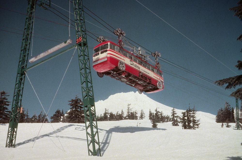 Mt Hood Nat'l Forest, Timberline Lodge, Skyway lift. Original public domain image from Flickr