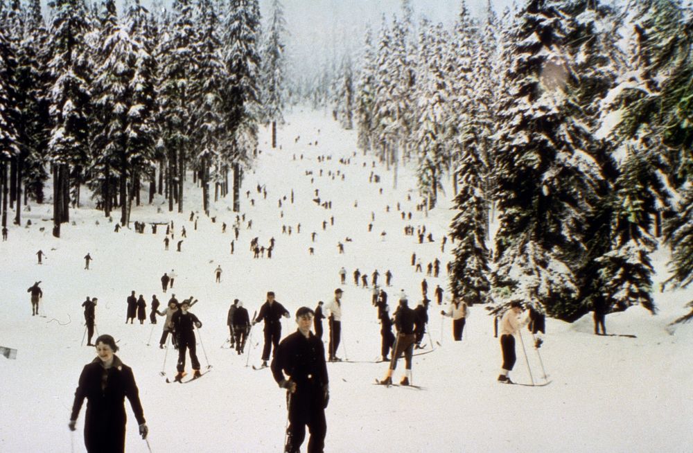 Winter skiers Ski Bowl on Mt Hood Nat'l Forest 1960's. Original public domain image from Flickr