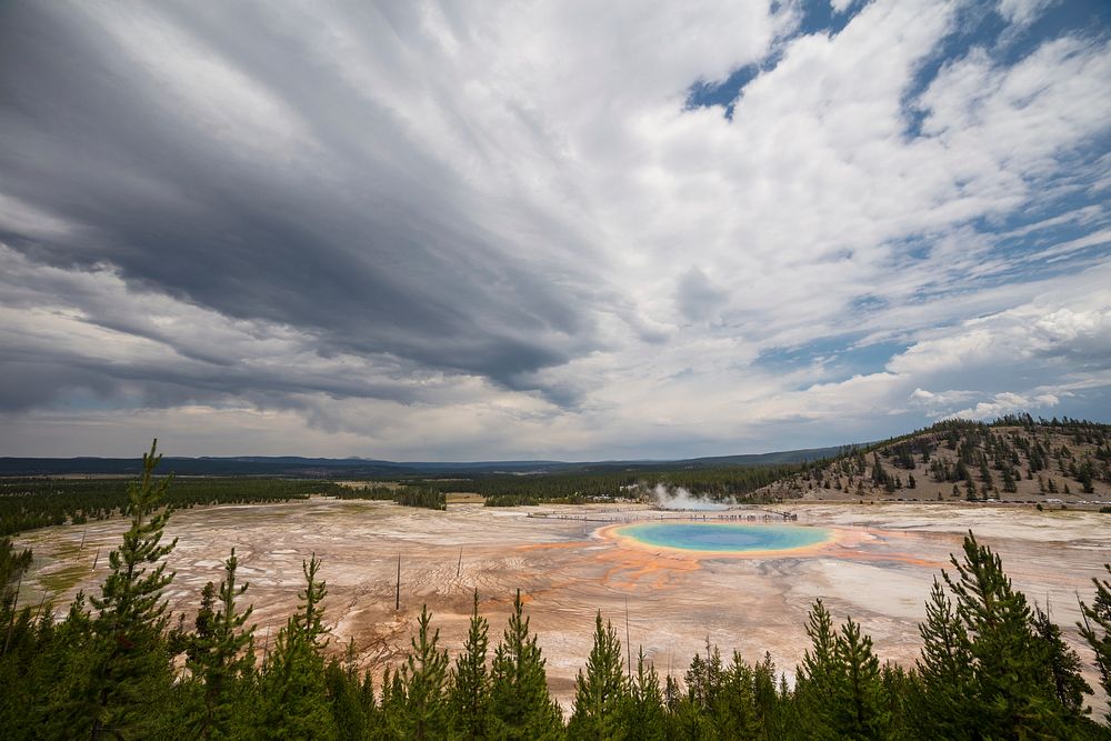 Building storm over Grand Prismatic Spring by Jacob W. Frank. Original public domain image from Flickr