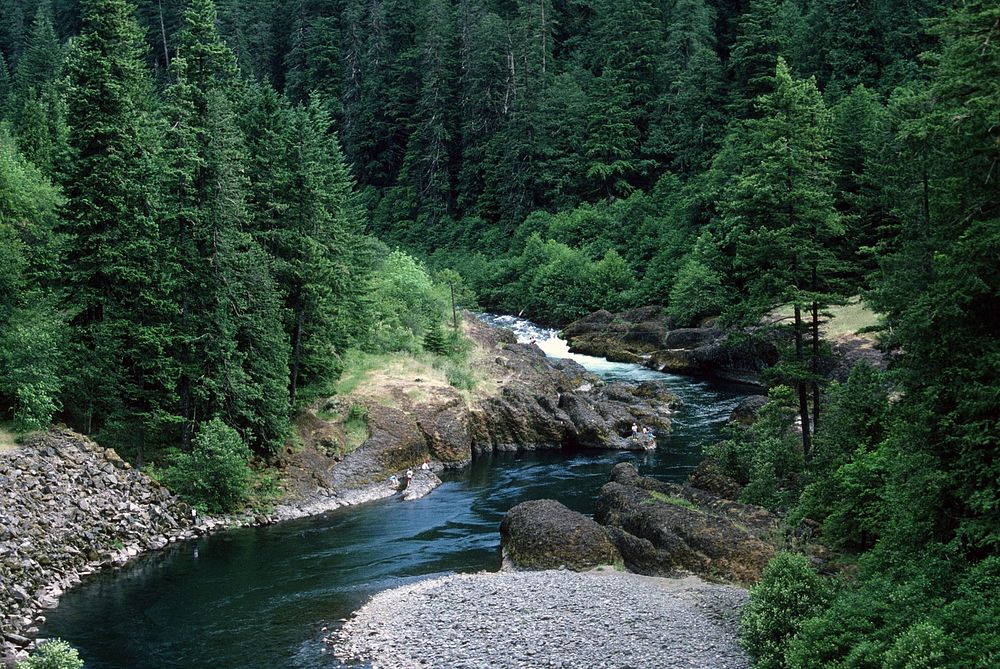 Recreation Clackamas River fishing at the Narrows on Mt. Hood National Forest. Original public domain image from Flickr