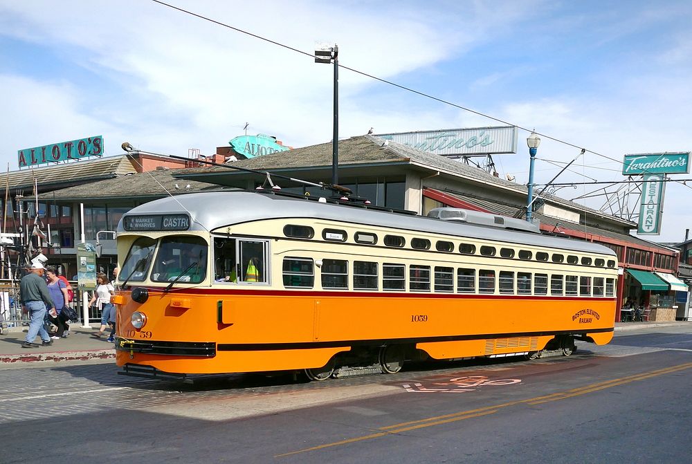 Historic Streetcars in San Francisco No.1059.