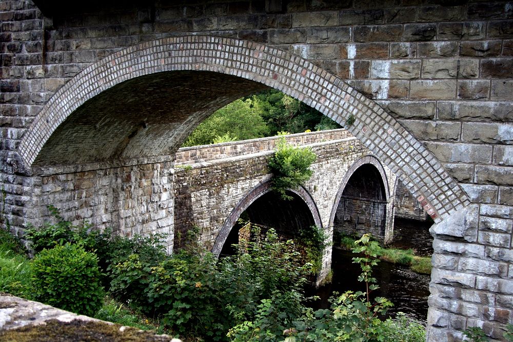 Llangollen 2009: Arches Through Arches