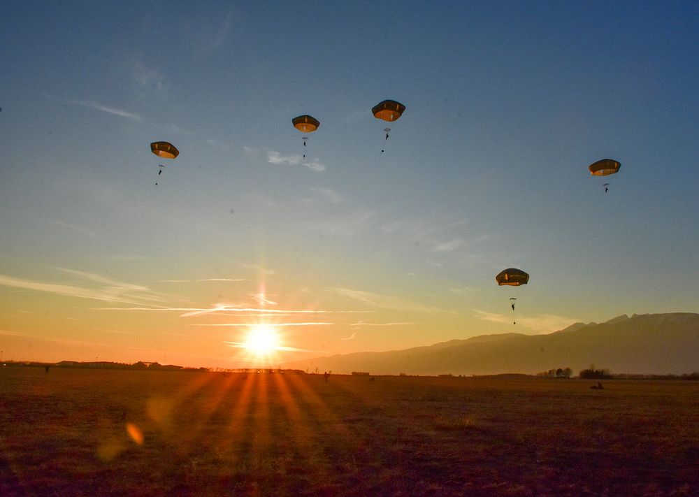 SkySoldiers from the 173rd Airborne Brigade conduct an Airborne insertion onto Juliet Drop Zone in northern Italy.