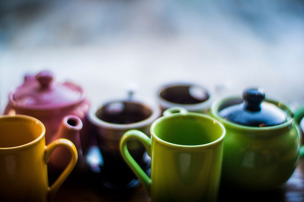 Colorful cups. Free public domain CC0 photo