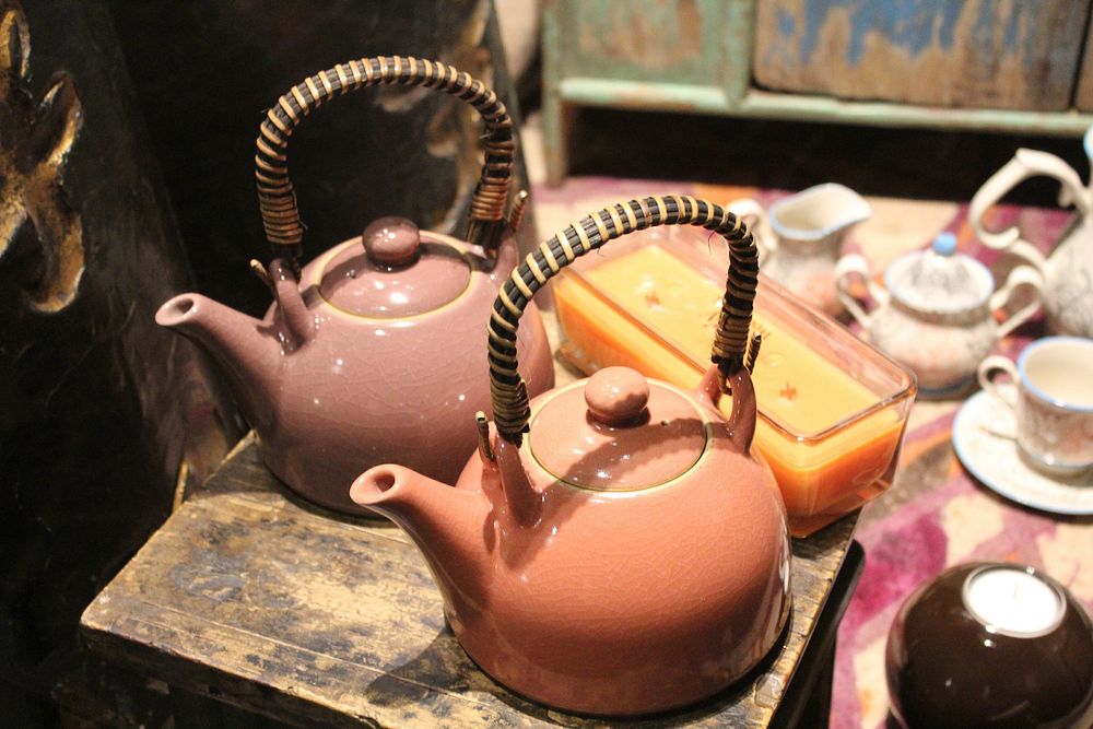 Antique teapots. Free public domain CC0 photo.